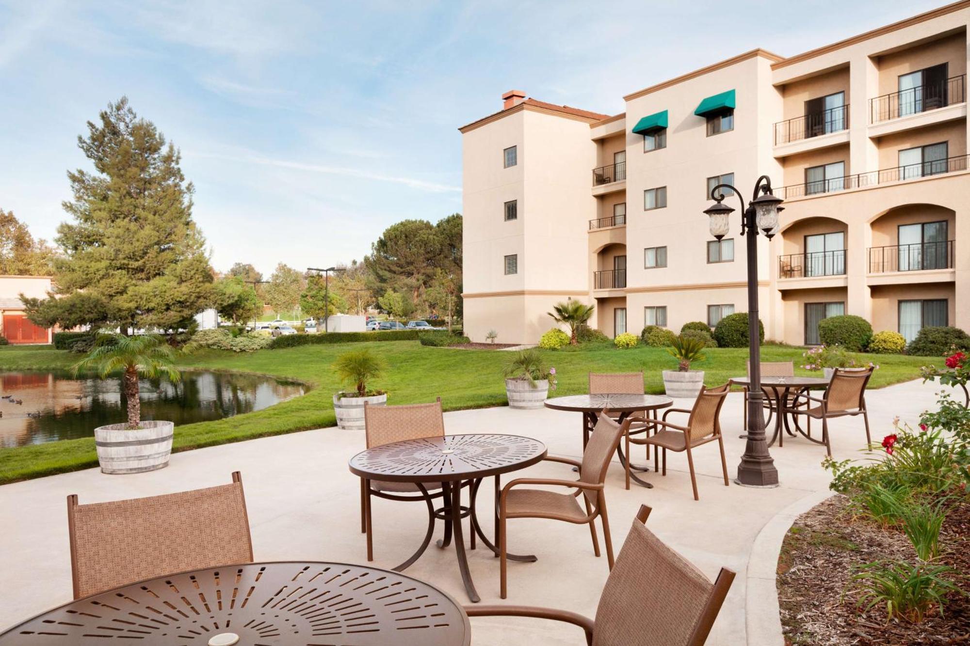 Embassy Suites By Hilton Temecula Valley Wine Country Kültér fotó
